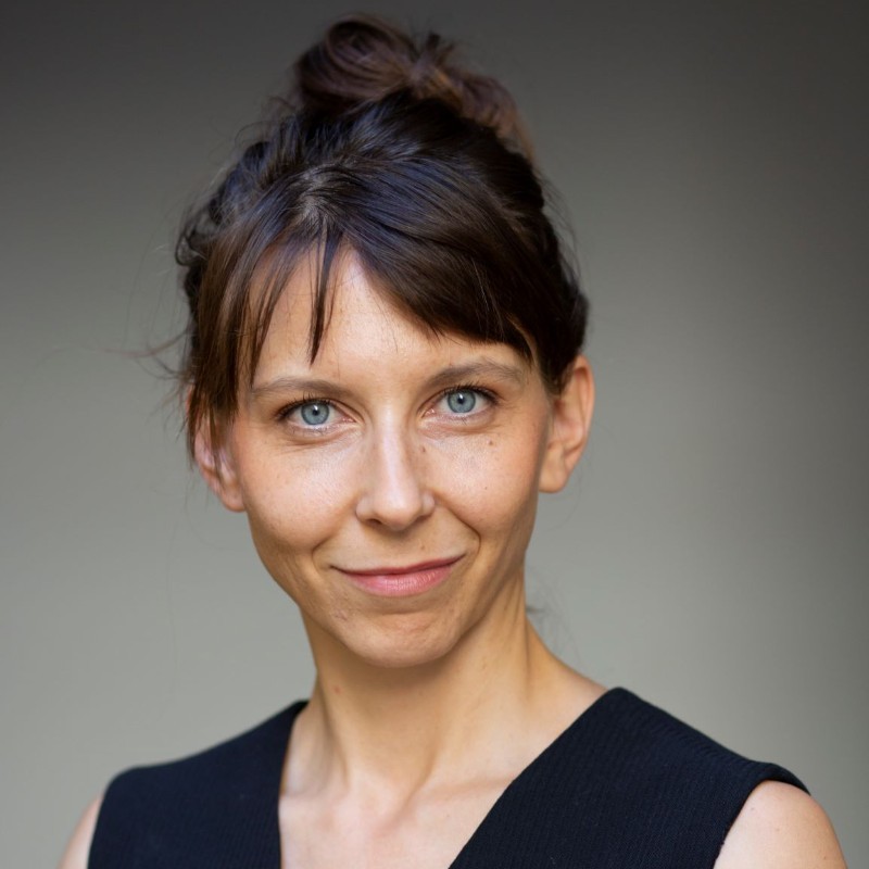 RACHEL VERDONCK - CHARGÉE DE DIFFUSION